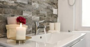 Почистване на сифон в мивка